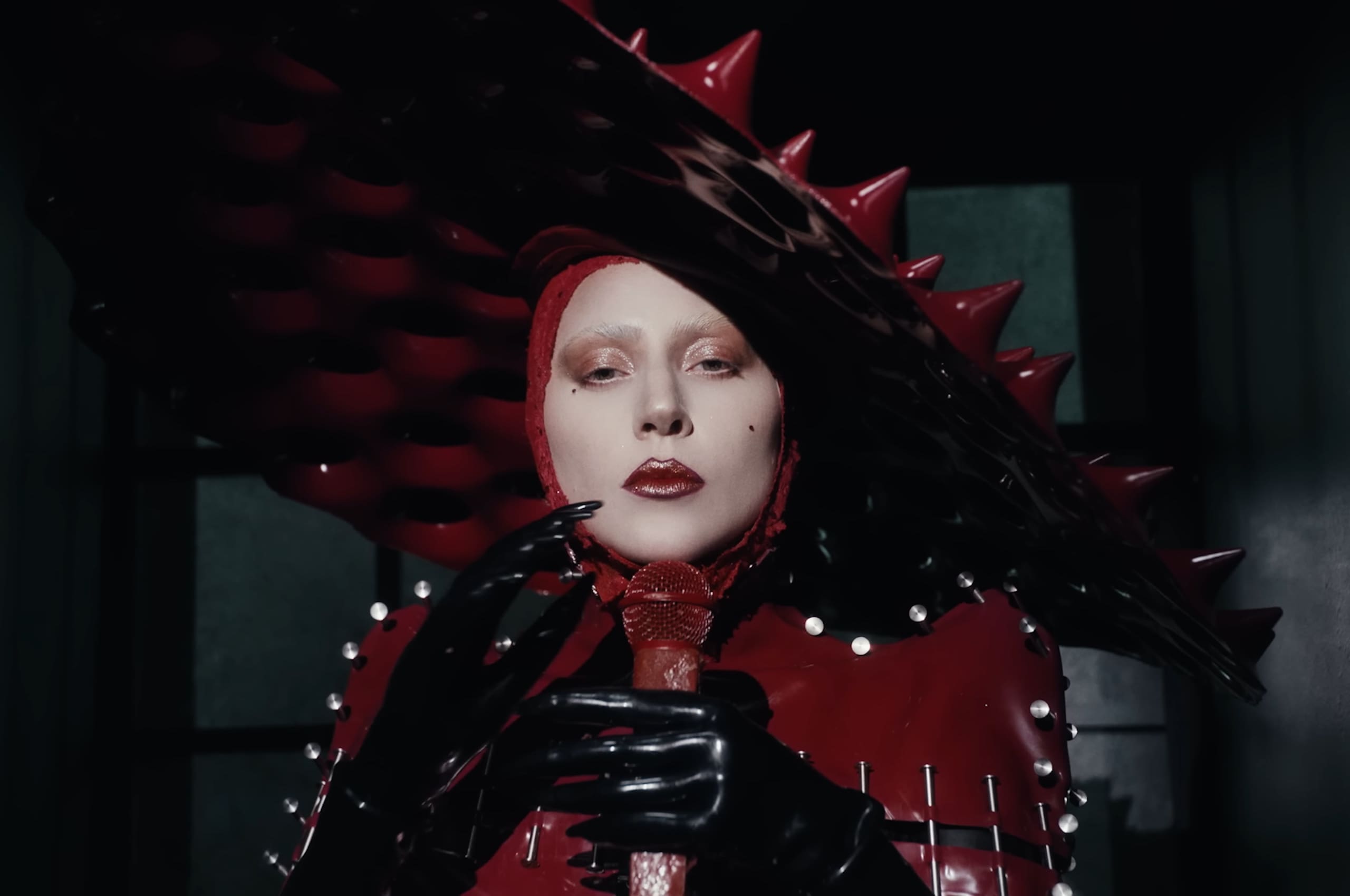 Lady Gaga is So Back with New Song ‘Abracadabra’